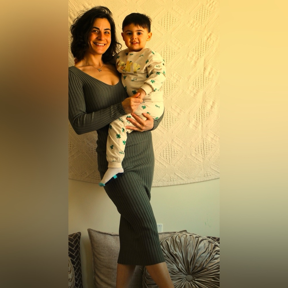 💙🙏🏼Dani’s LIVE! All aboard the Hot Mess Express! @MaeBarrMama! 👩🏻‍🍳💗 - Picture 13 of 15